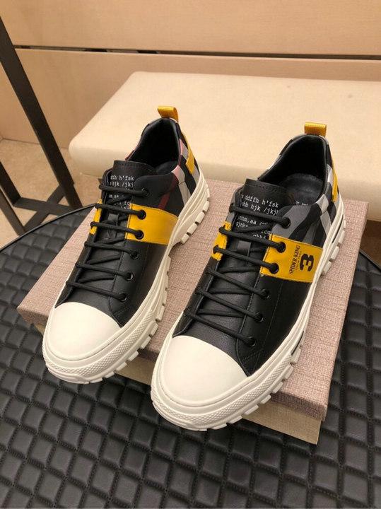 *BURBBER Sneakers Plaid Black