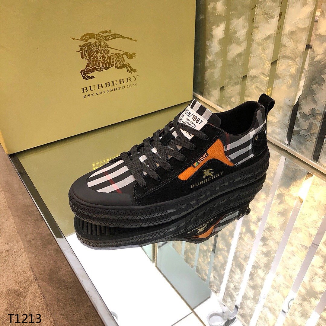 *BURBBER Sneakers Plaid Black