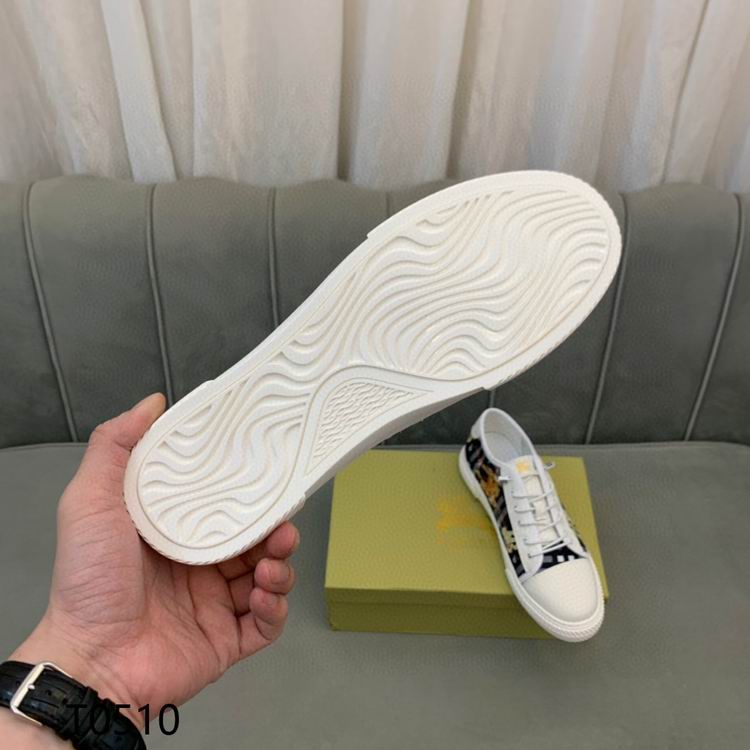 *BURBBER Sneakers