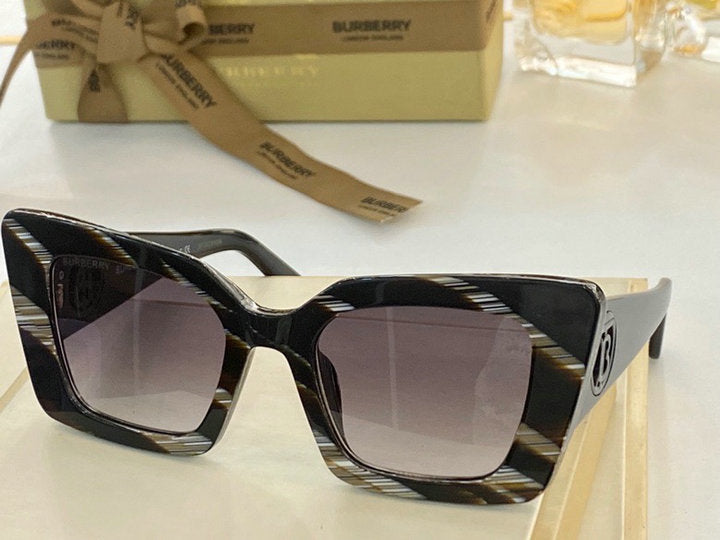 *BURBBER Sunglasses 4 Color 's
