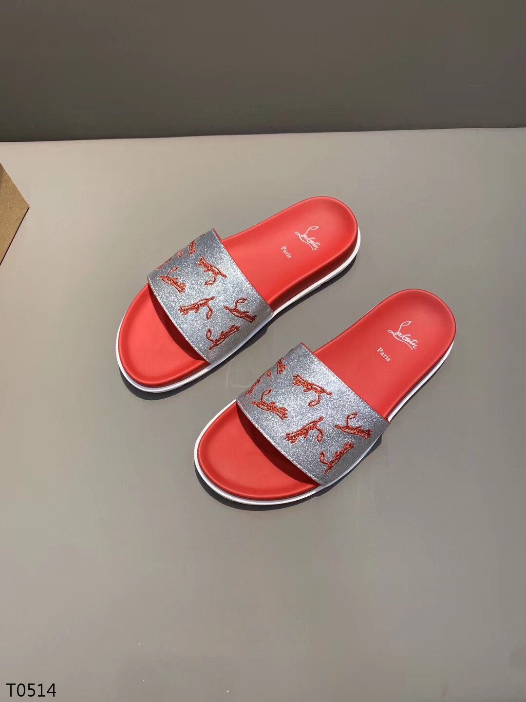 Labutin Slippers