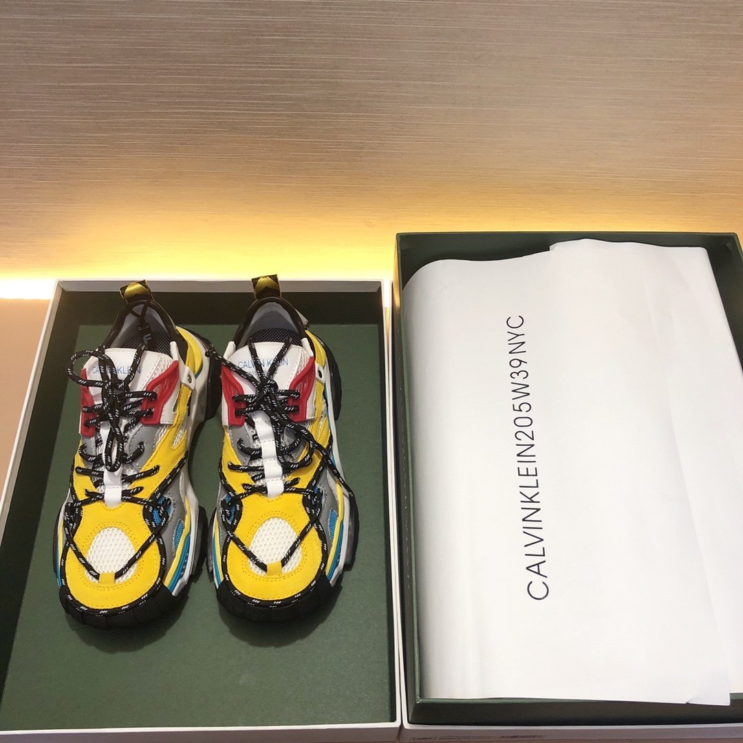 Calvin Klein Sneakers Color