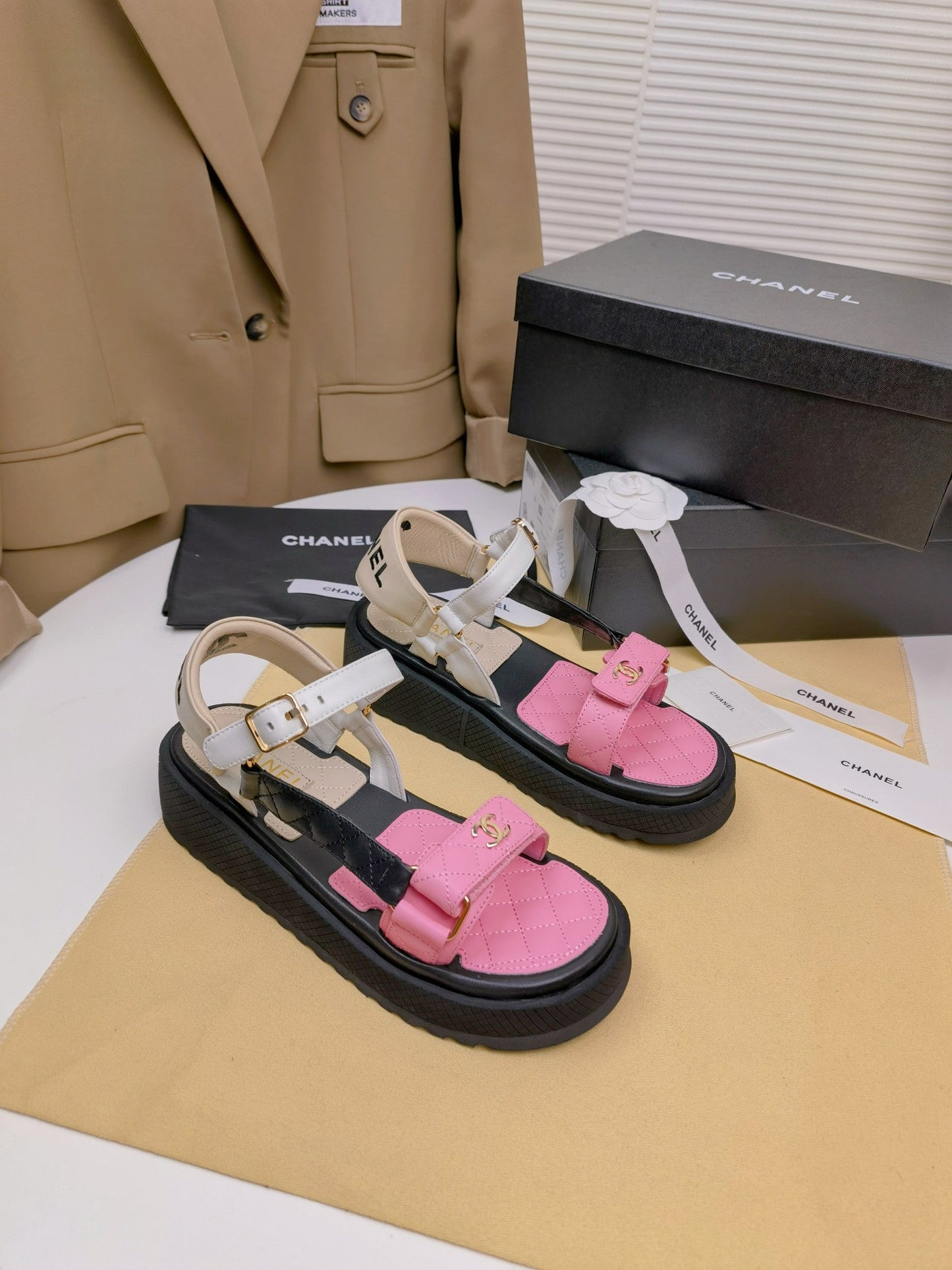 CHL Sandals 2 Color 's