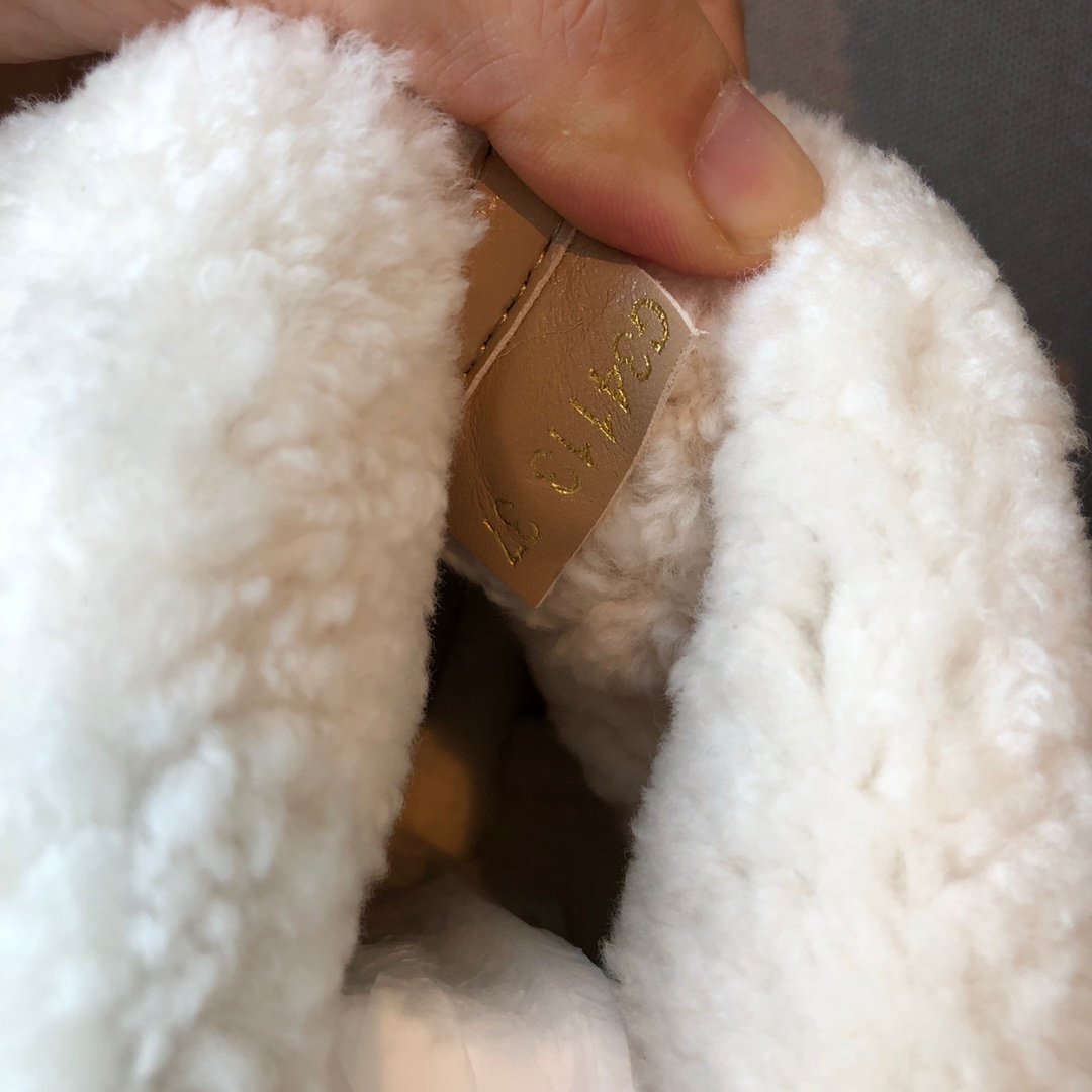 CHL UGG Boots Beige