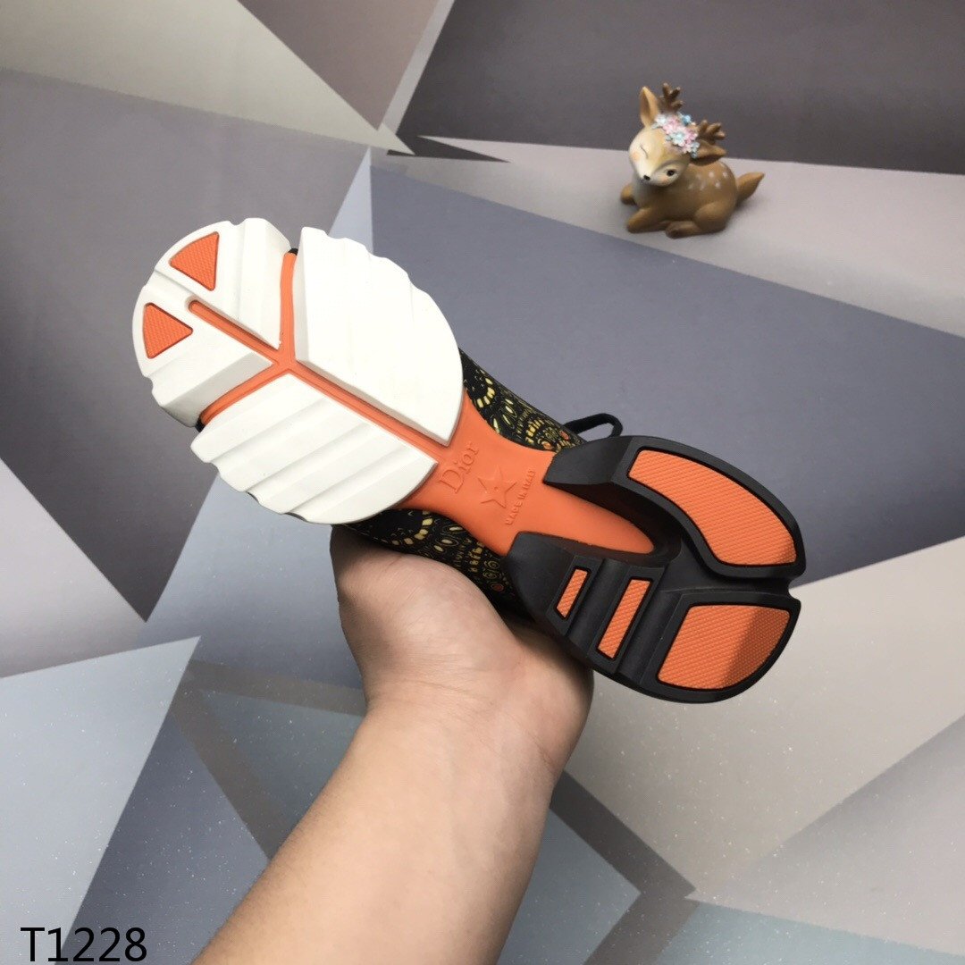 CHD Sneakers