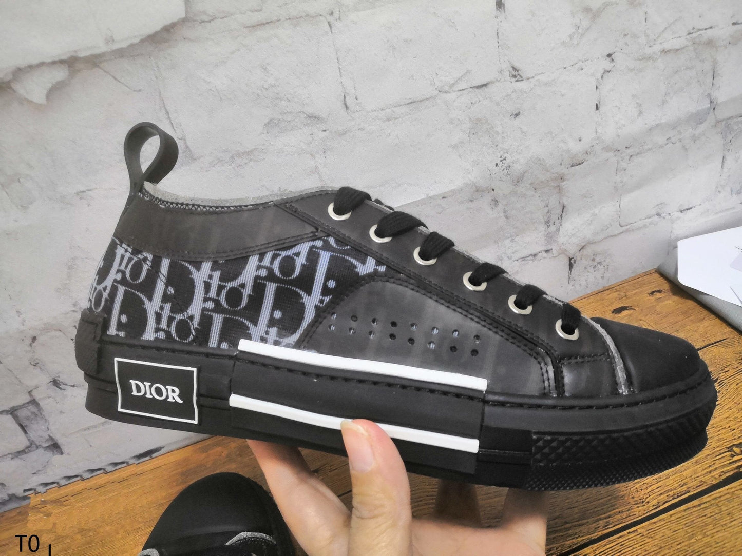 CHD Sneakers Oblique
