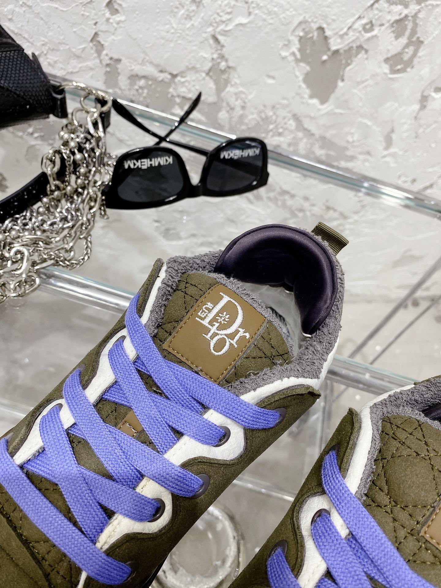 CHD Sneakers