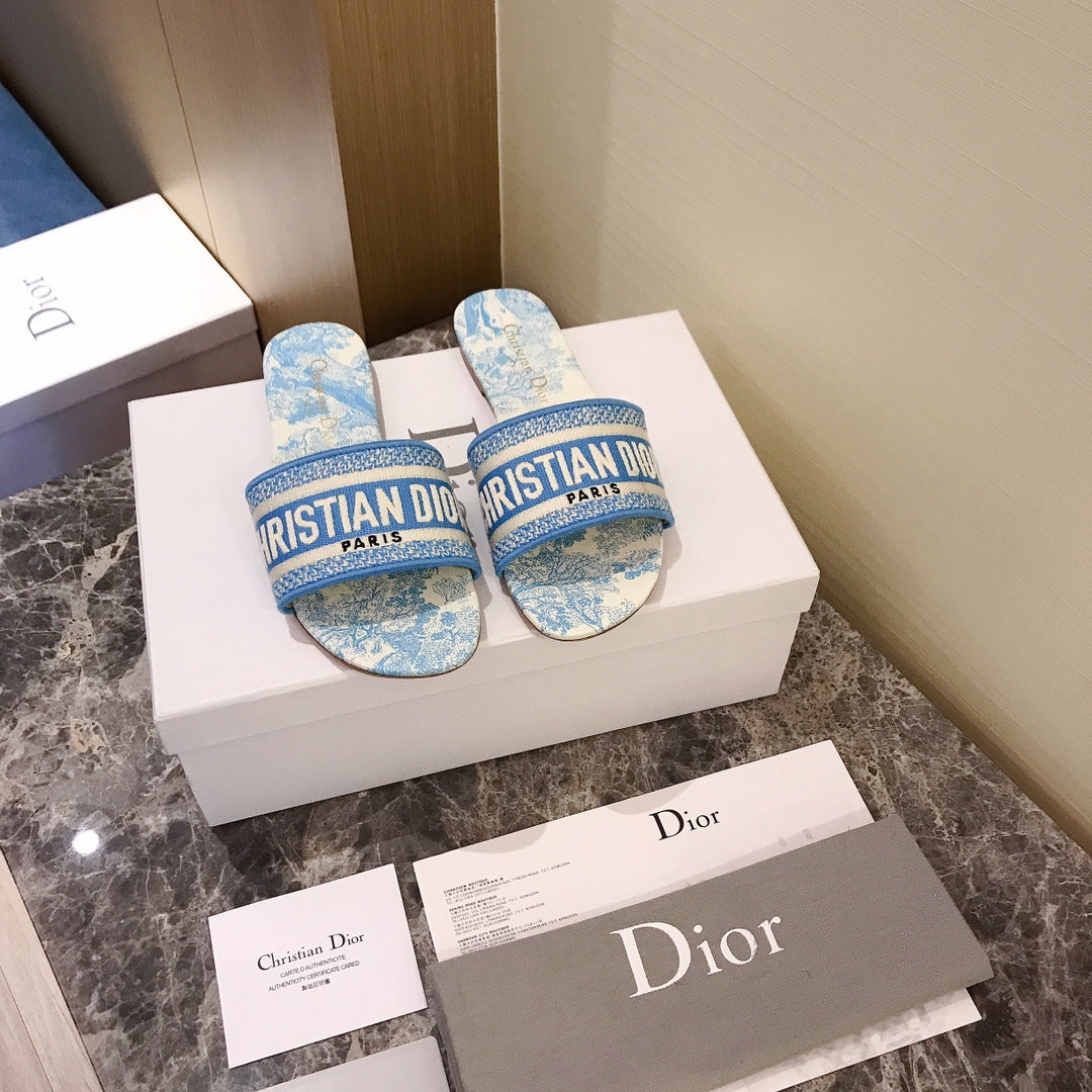 CHD Slippers Flat