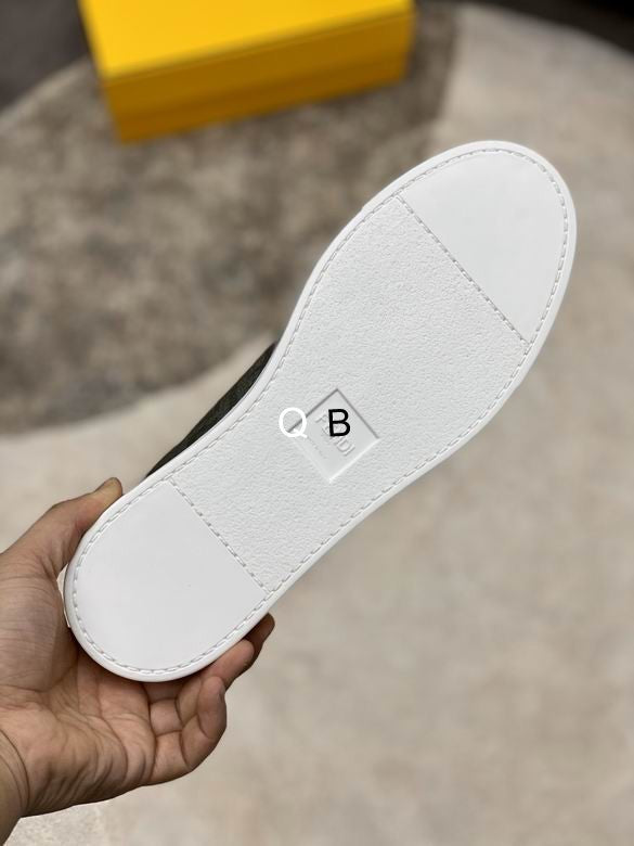 FEN Sneakers