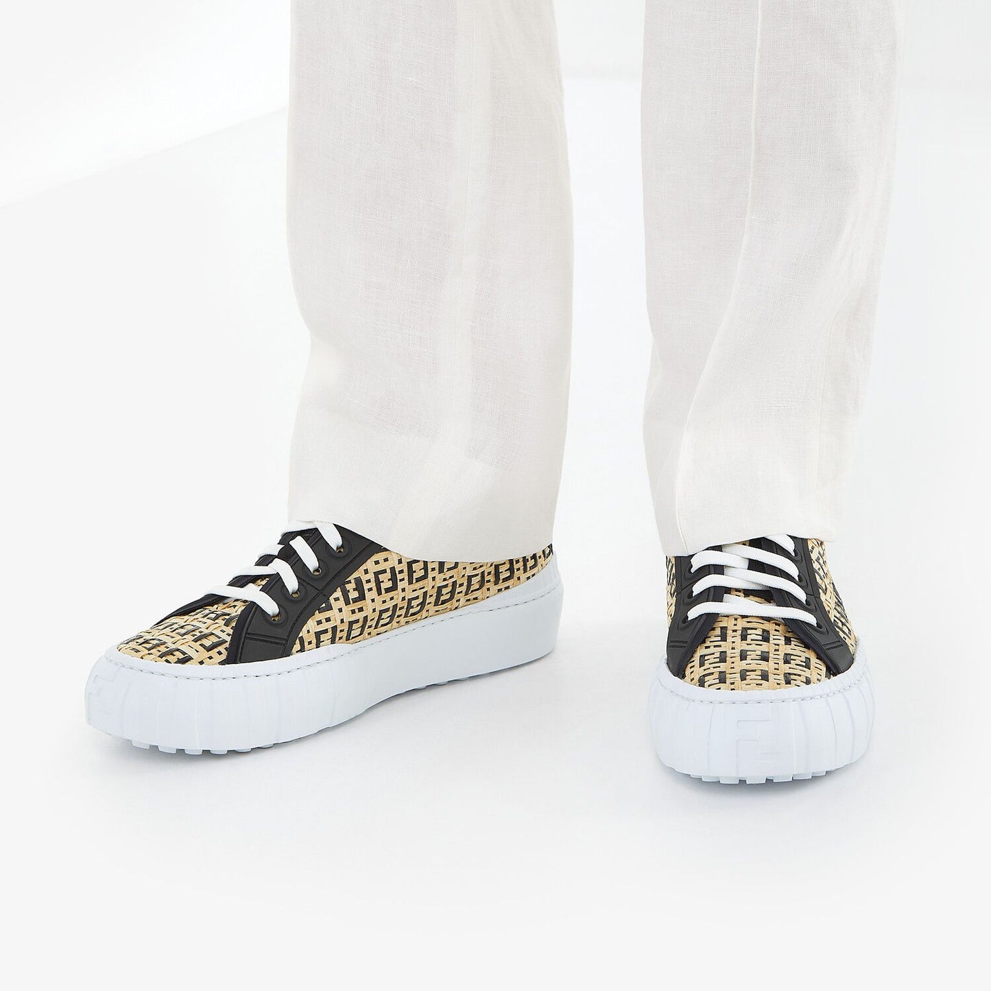 FEN Sneakers