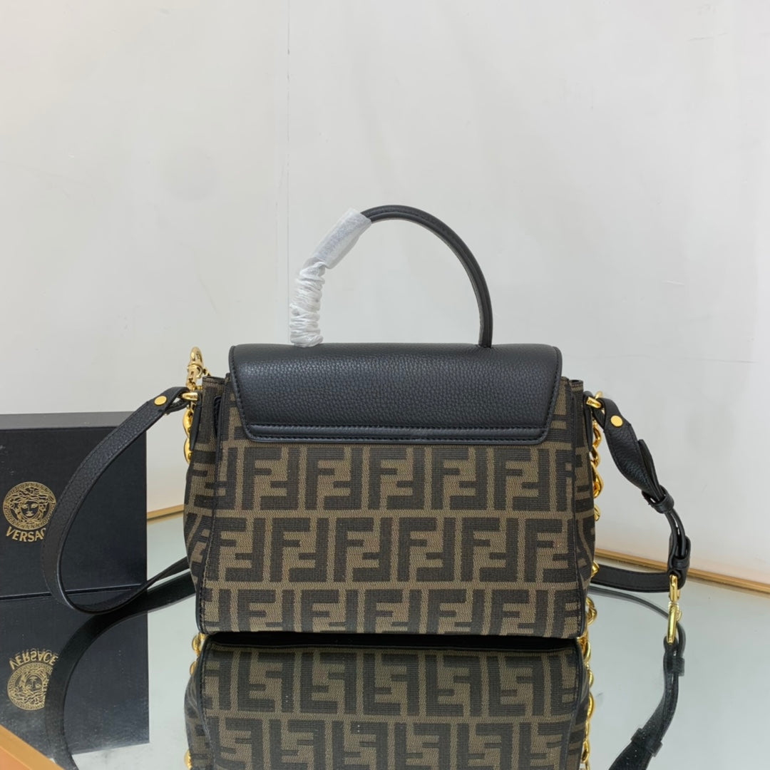 VRC vs FEN Bag 25 cm