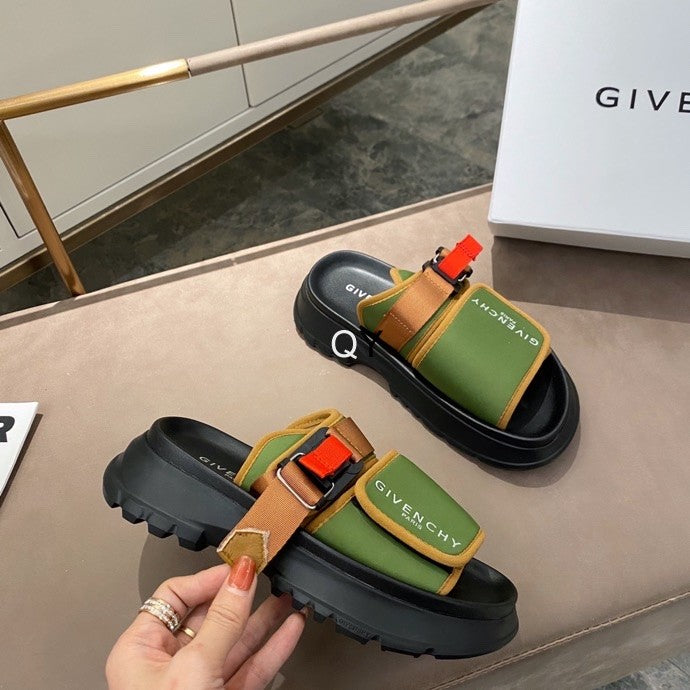 GIVENJY Slippers Sandals 2 Color 's