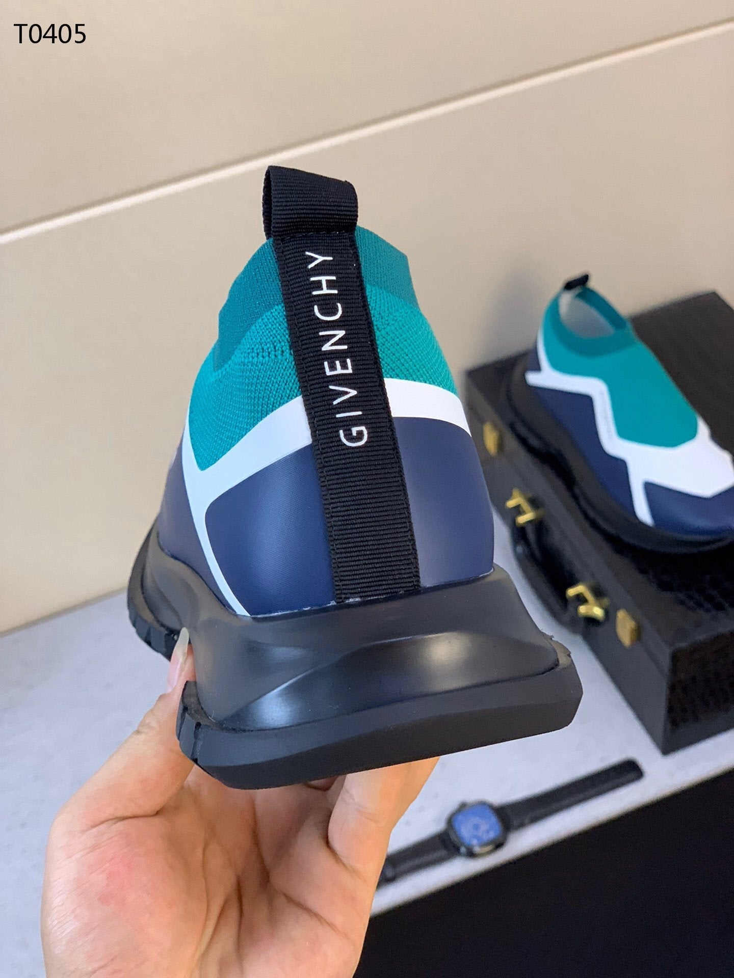 Givenjy Sneakers