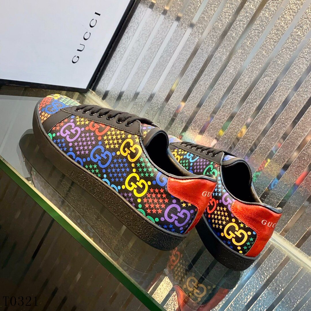 GU Sneakers