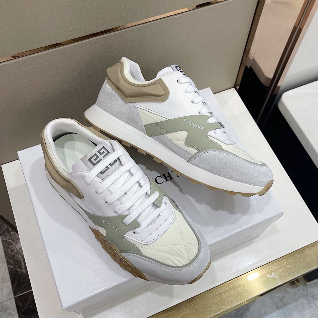 GIVENJY Sneakers Run Away
