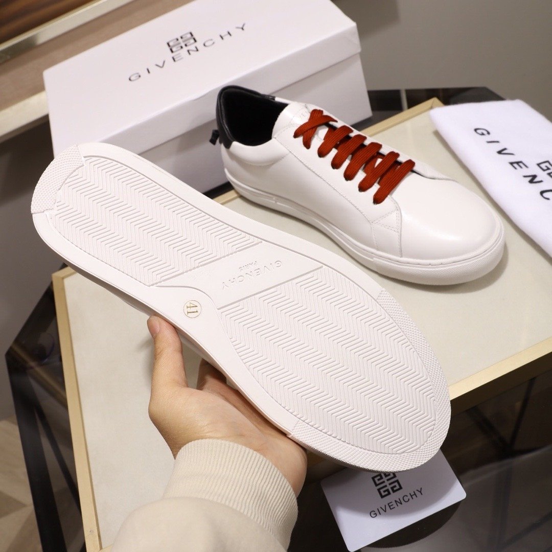 Givenjy Sneakers White