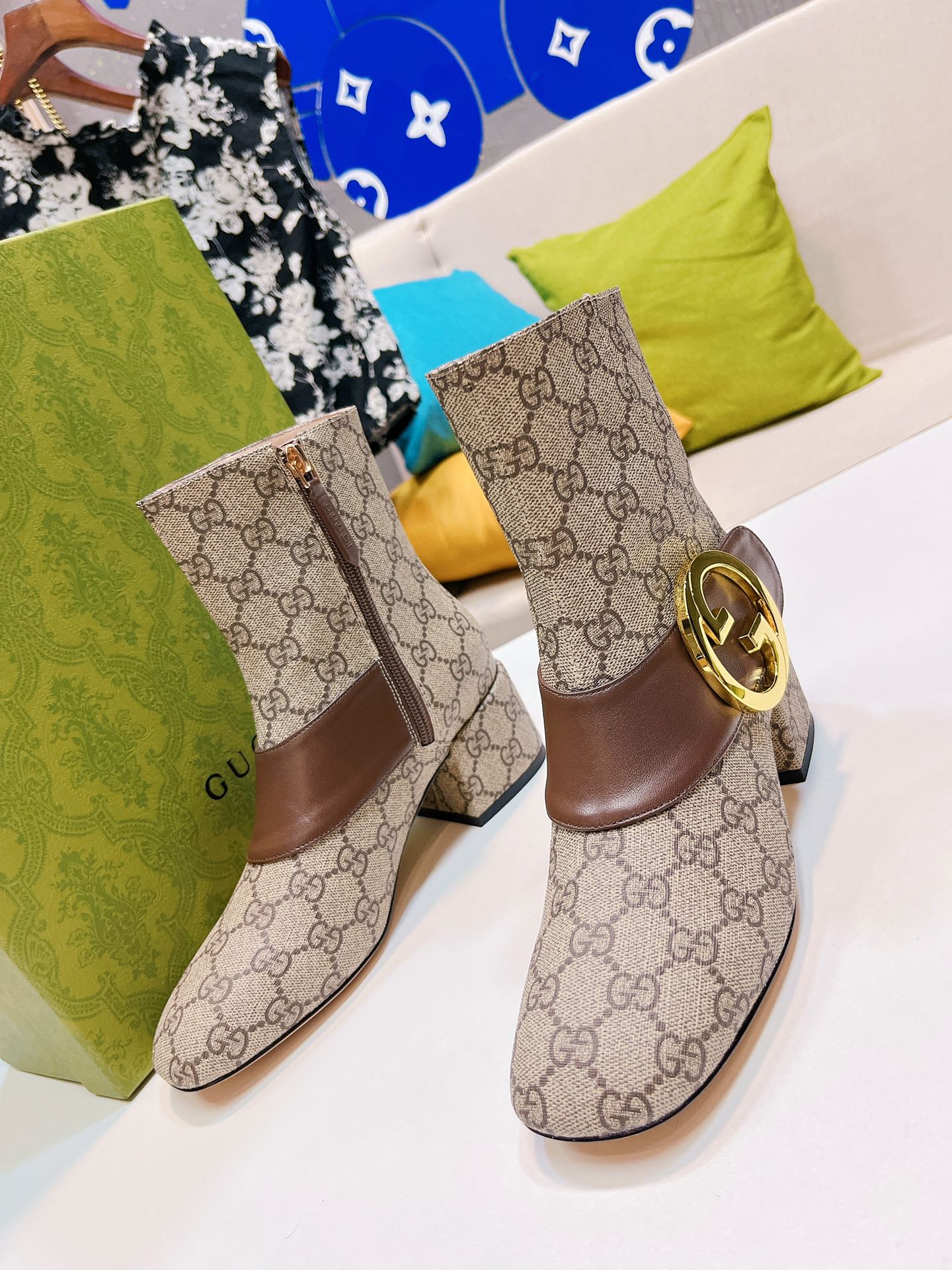 GU Boots Med