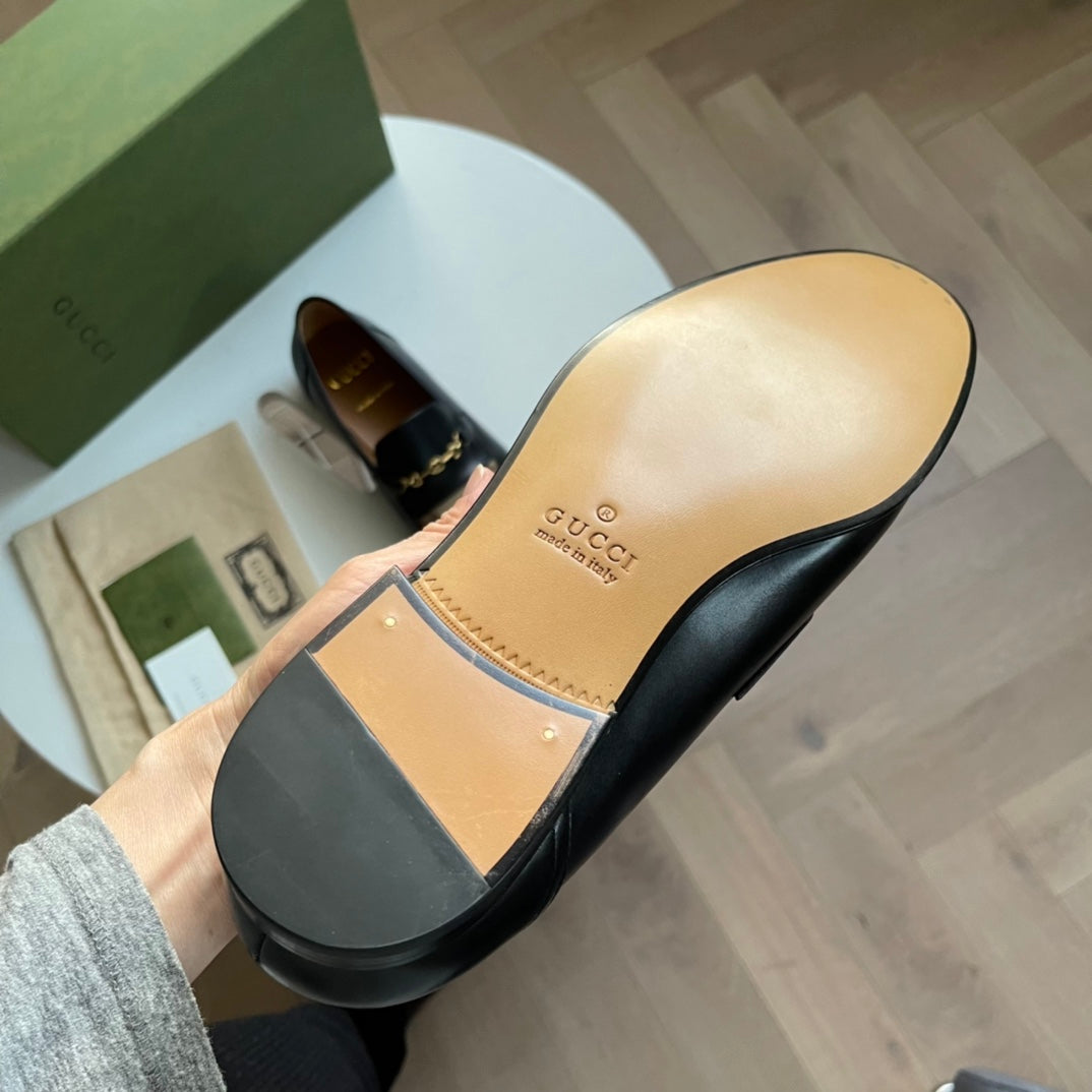 GU Shoes Logo Loafer Man