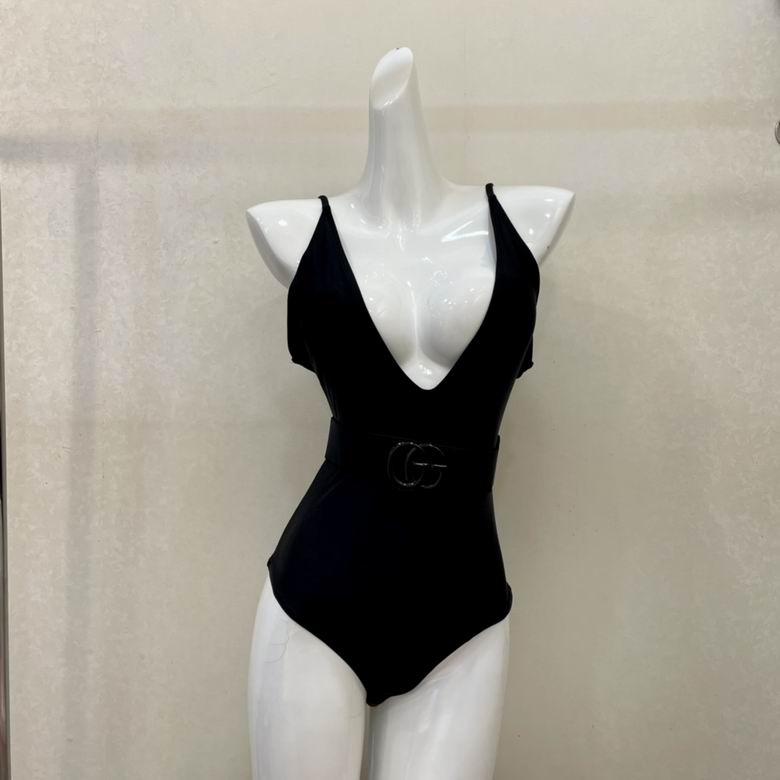 GU Swimsuit Bikini