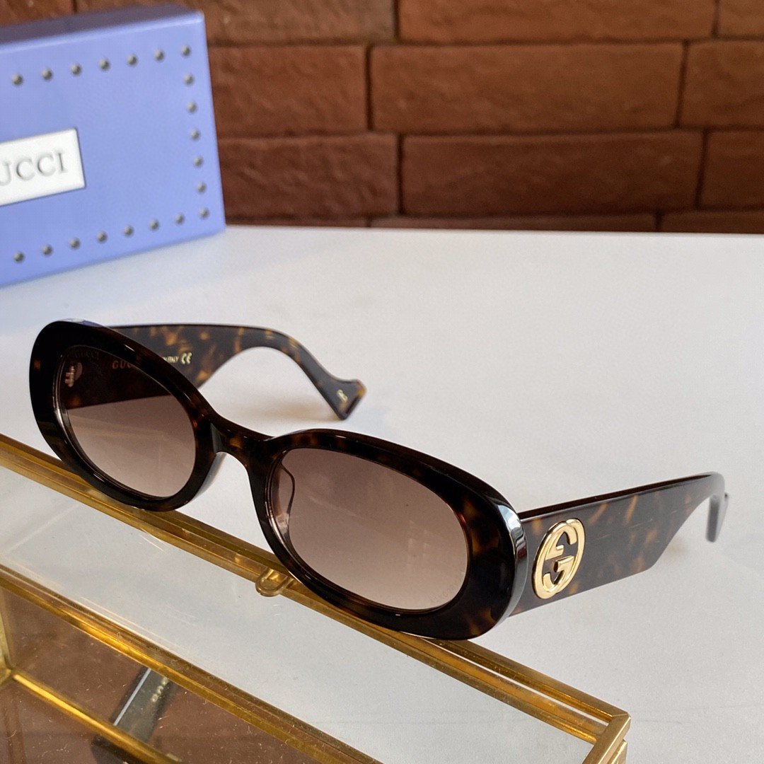 GU Sunglasses 2 Colors