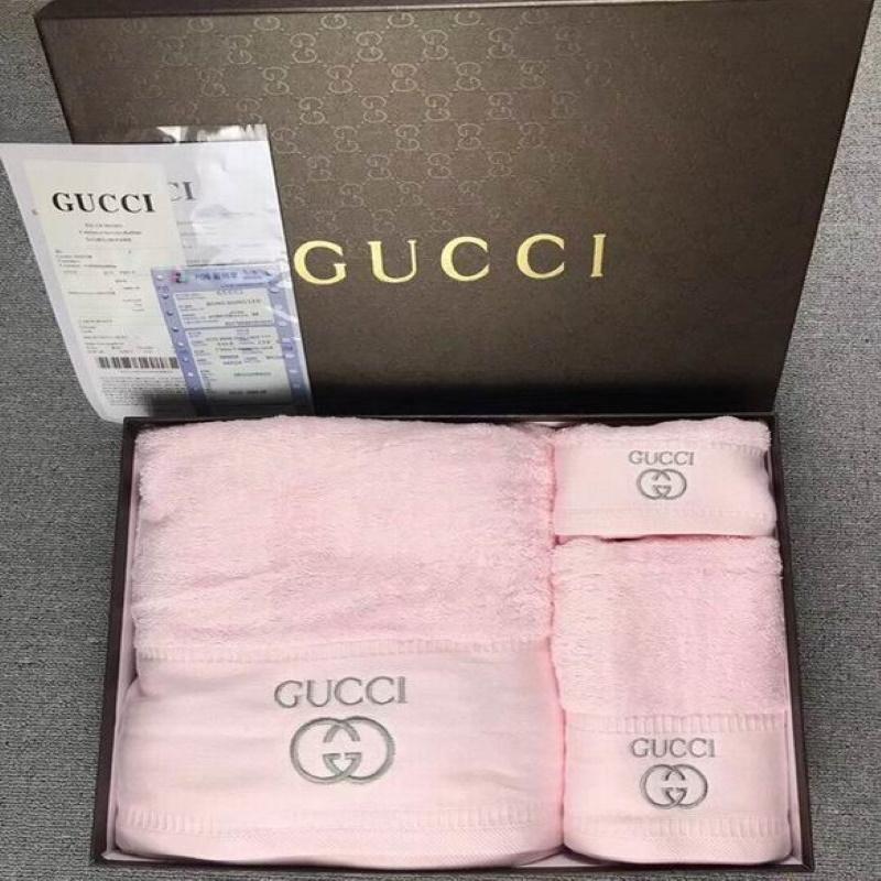 GU Towel Set
