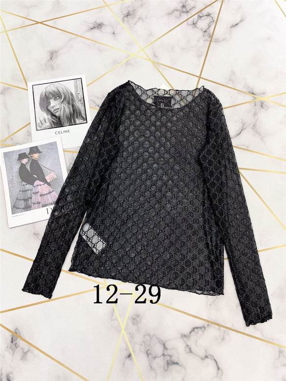 GU T-shirt Top Embroidery Woman