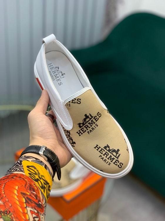 HRM Sneakers Slip on