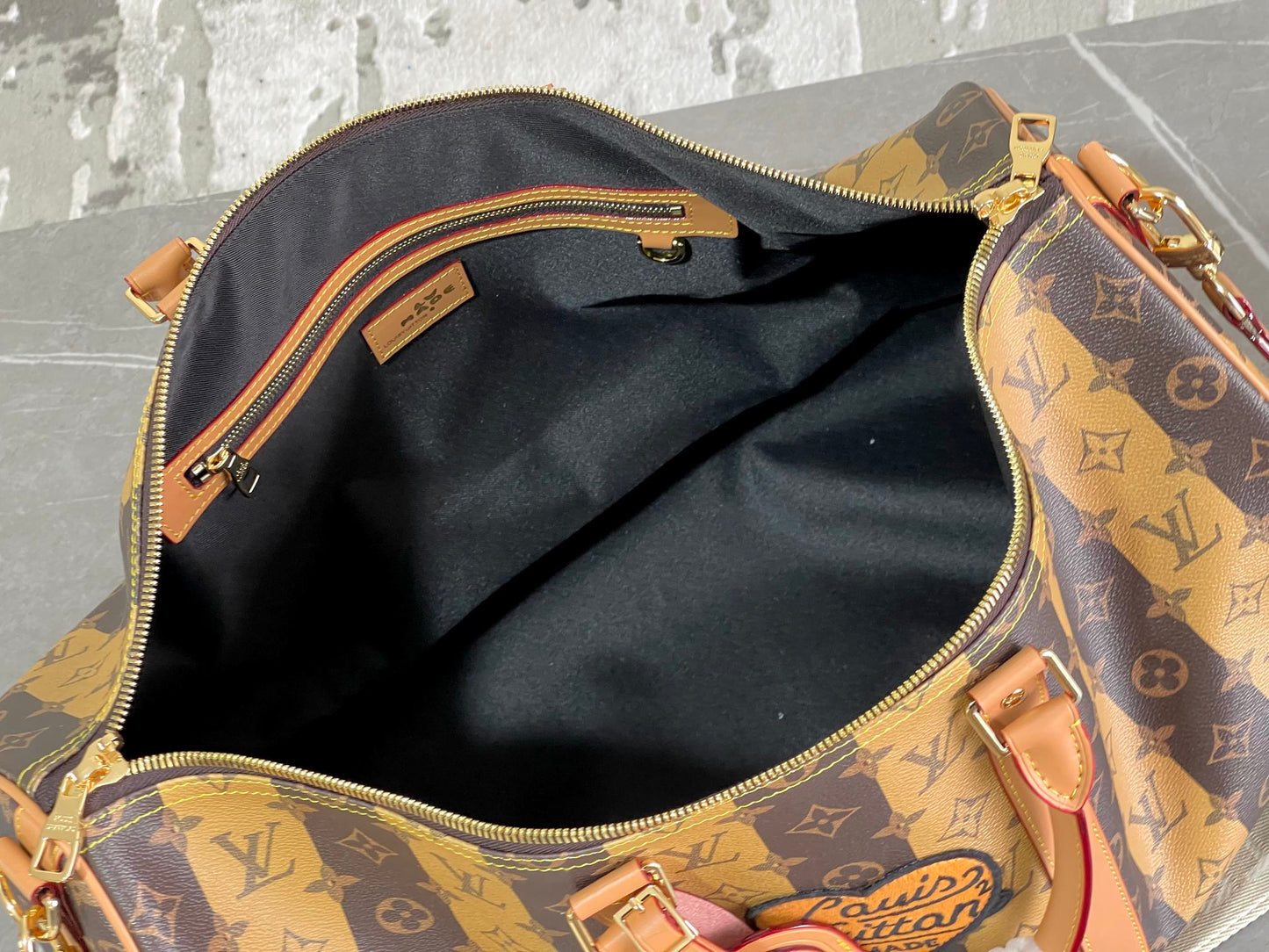 LU Bag Holdalls