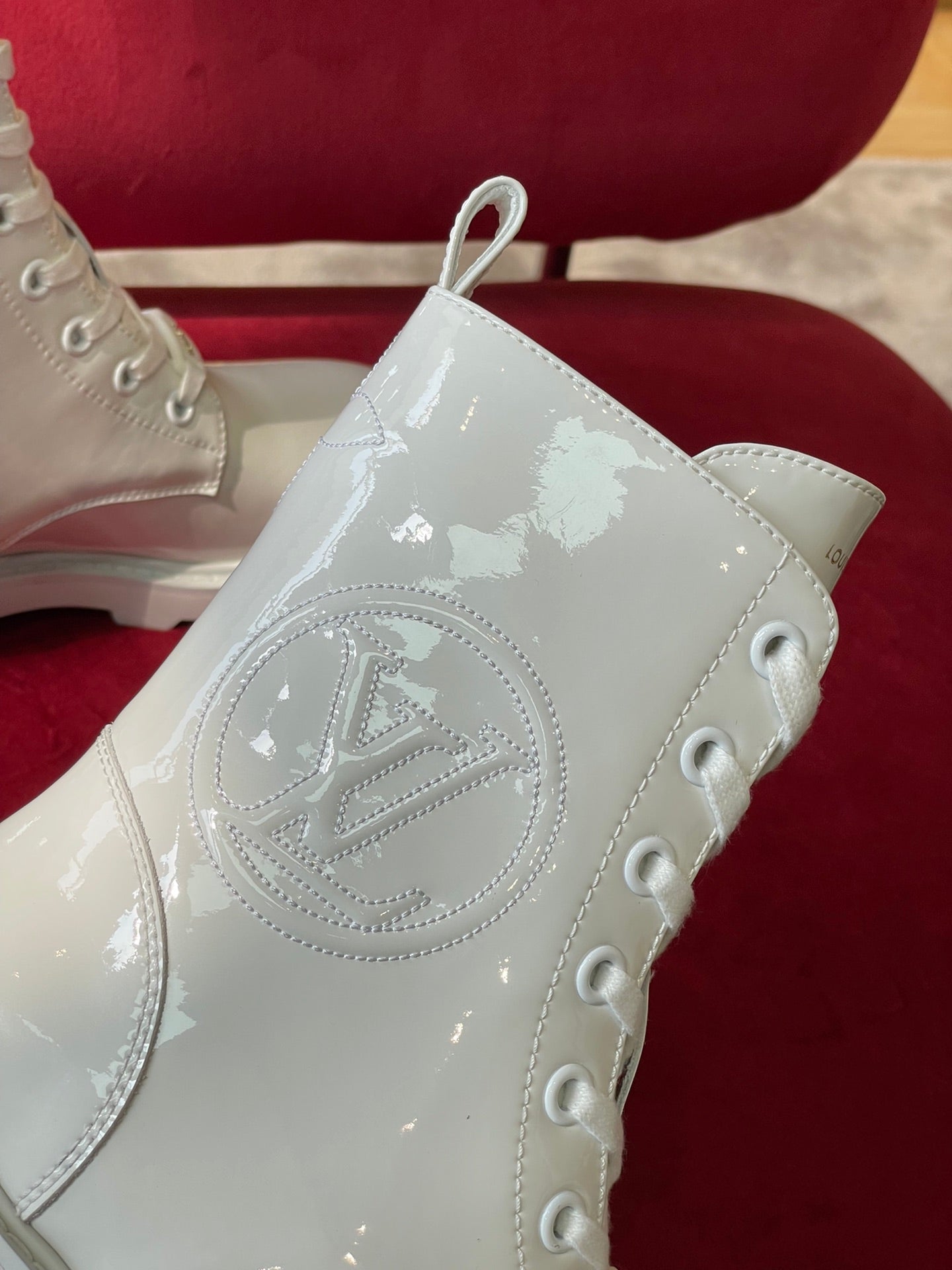 LU Boots Short 2 Color 's