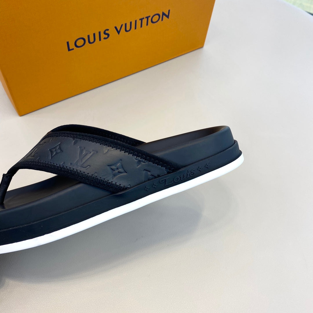 LU Slippers