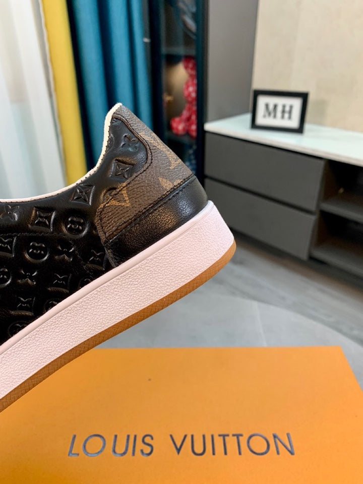 LU Sneakers 2 Color 's