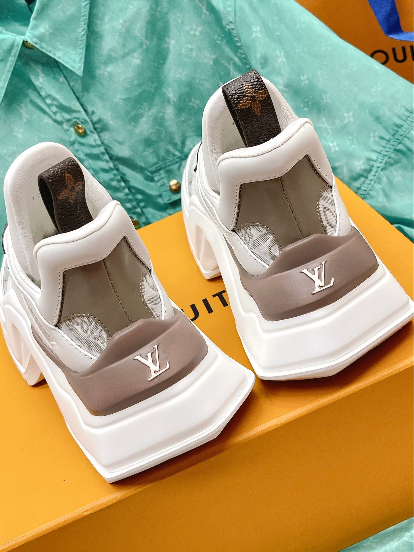 LU ARCH 2.0 Sneakers 4 Color 's Platform