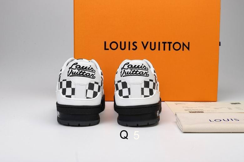 LU Time out Sneakers 2 Color 's