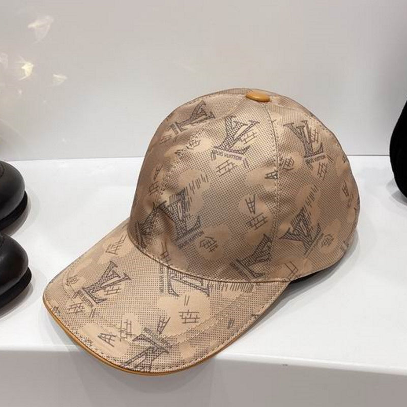 LU Cap Monogram Brown