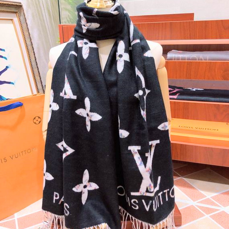 LU Scarf Monogram