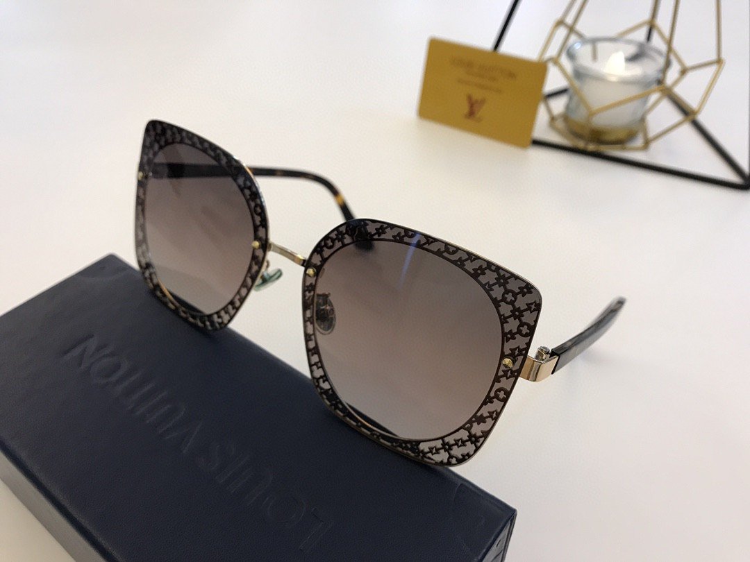 LU Sunglasses 2 Colors