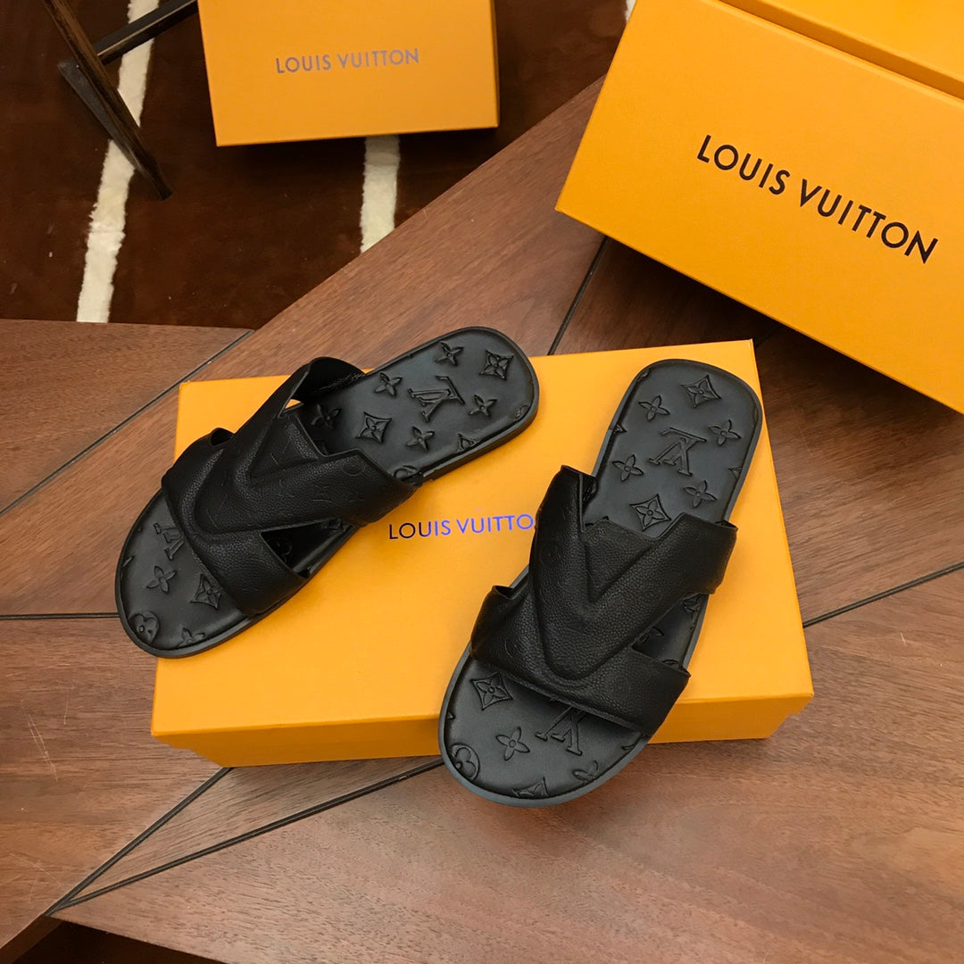 LU Slippers