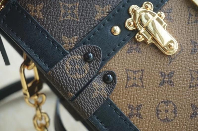 LU Bag Trunk Clutch Mono