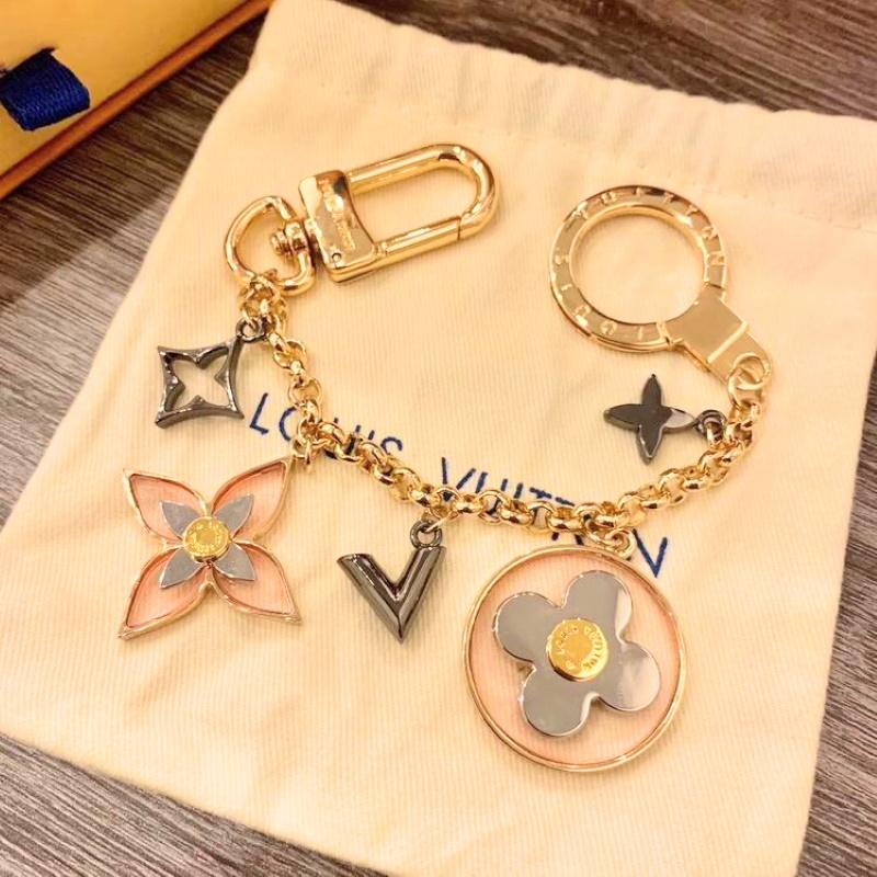 LU Key Buckle Bag Gold Tone