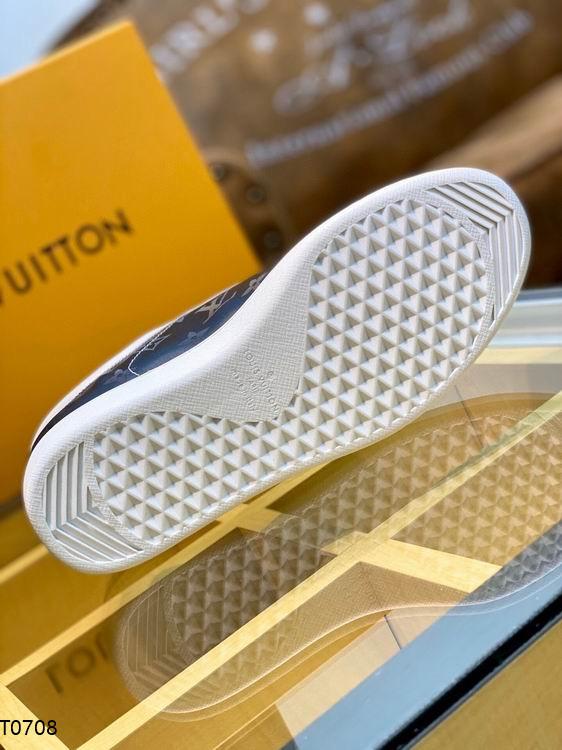 LU Sneakers