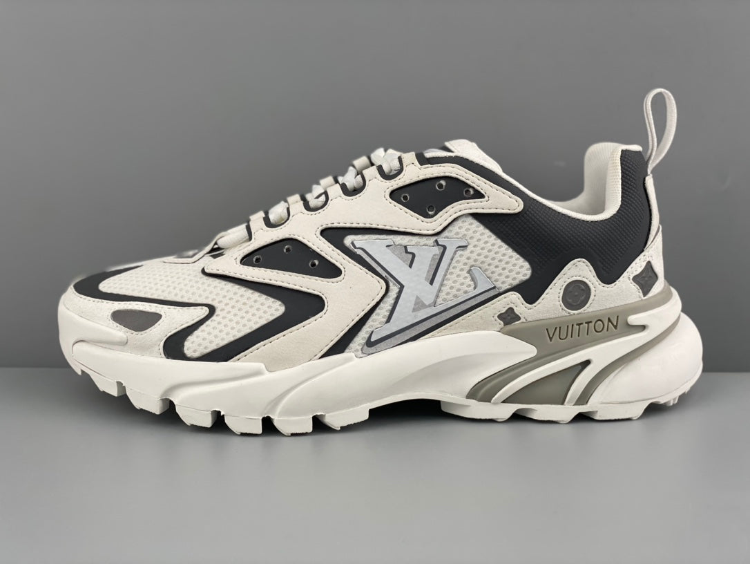 LU Sneakers Runner