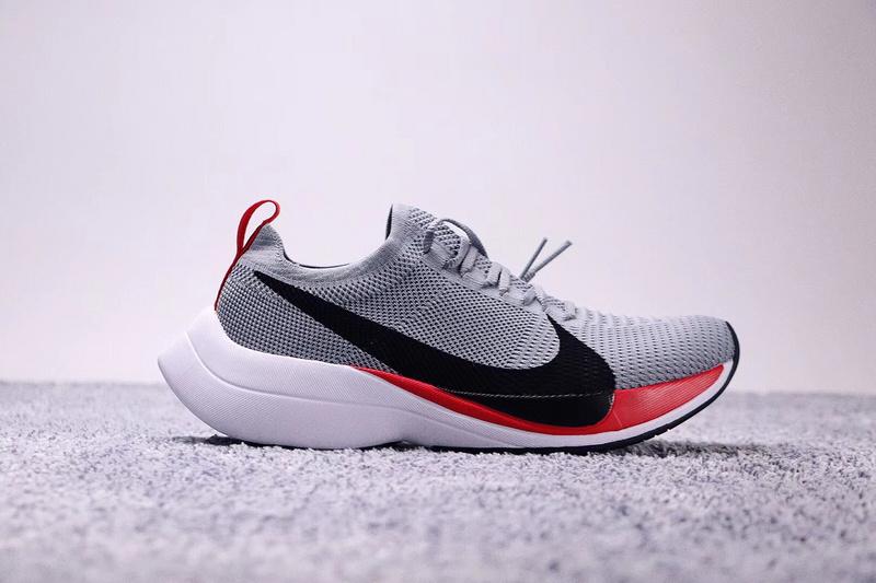 N*ke Max Zoom Sneakers Vapor fly Grey