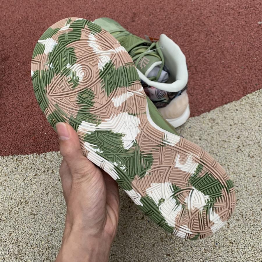 N*ke Kyrie 6 Green Sneakers