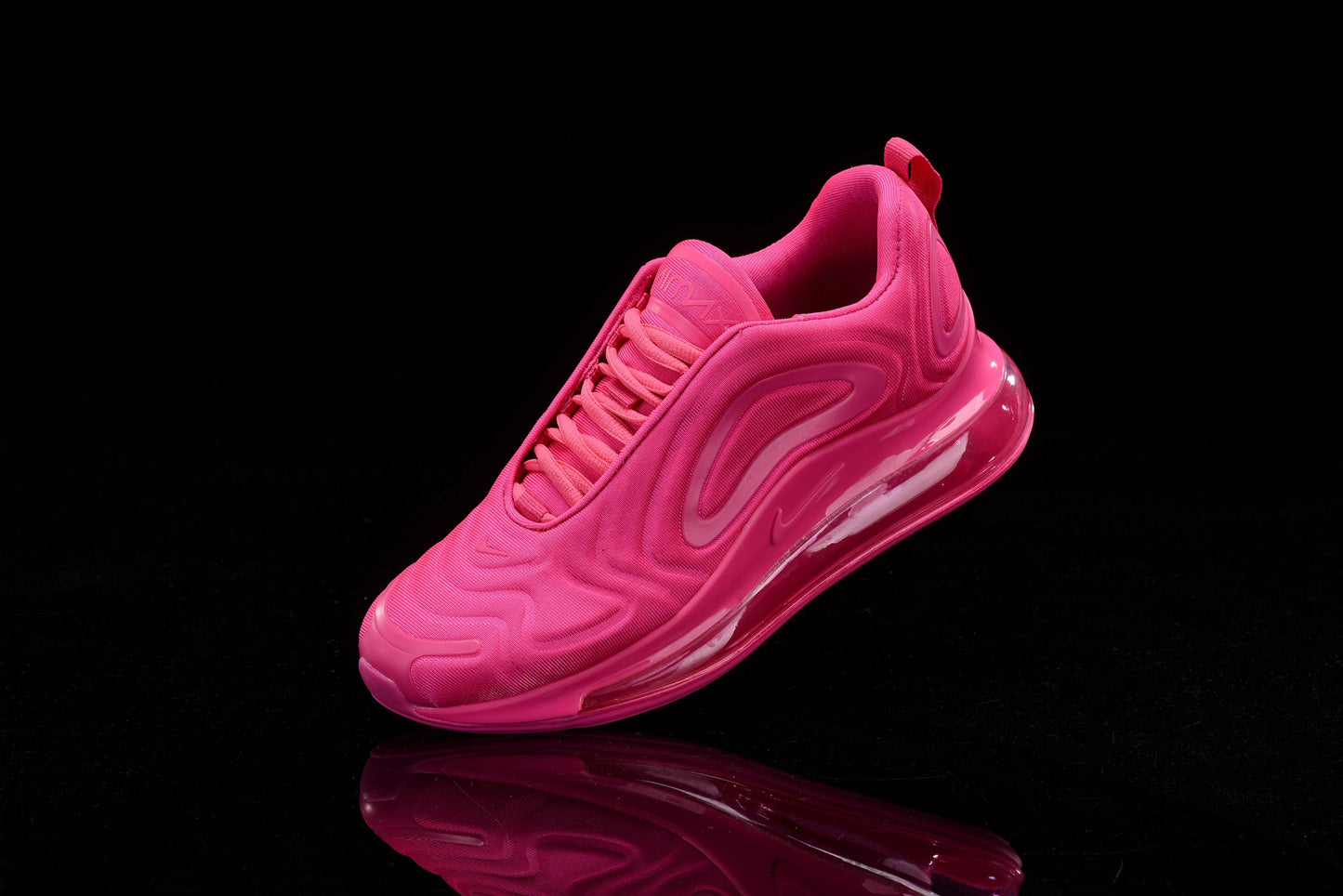 N*ke Sneakers 720 Fuchsia