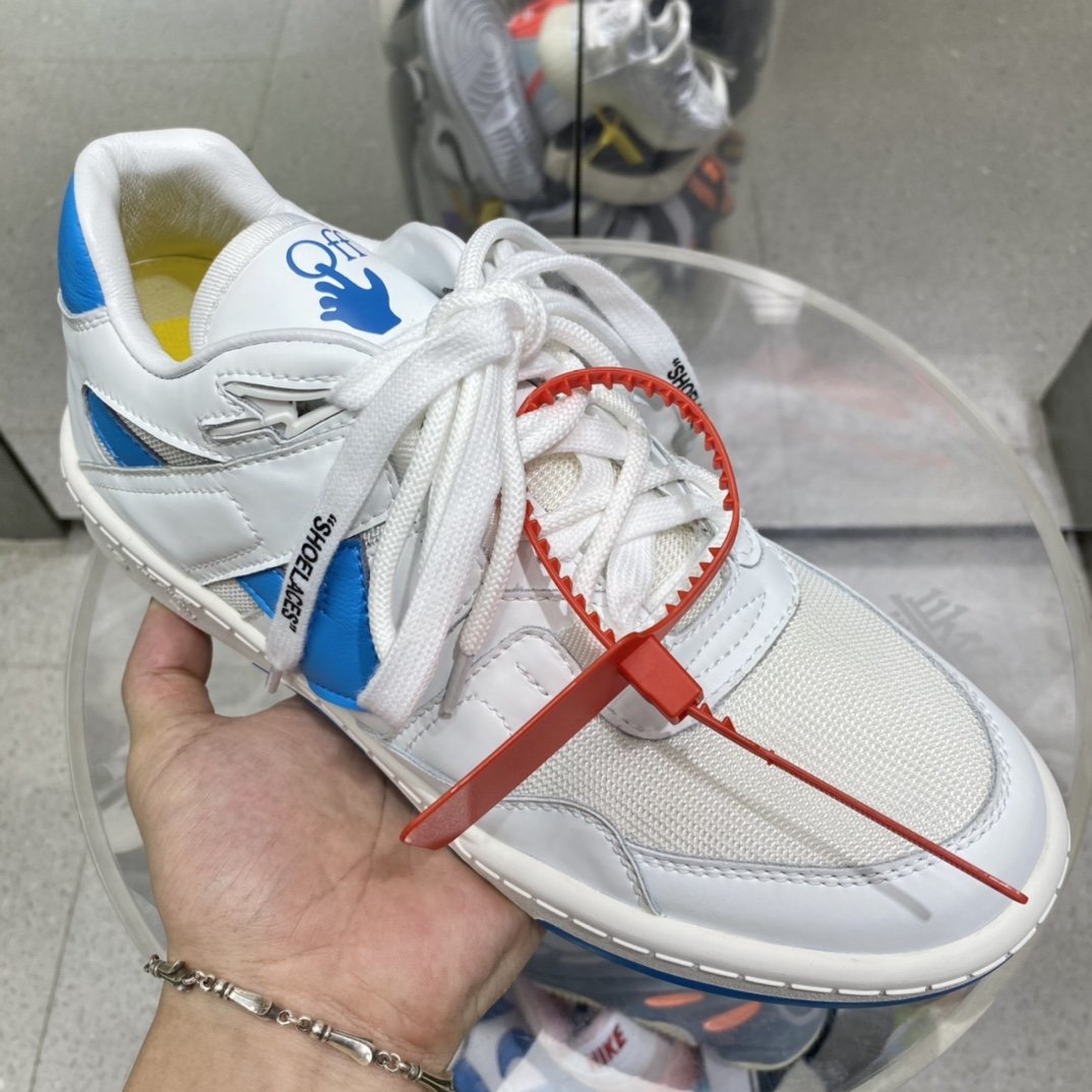 Off WITE Sneakers