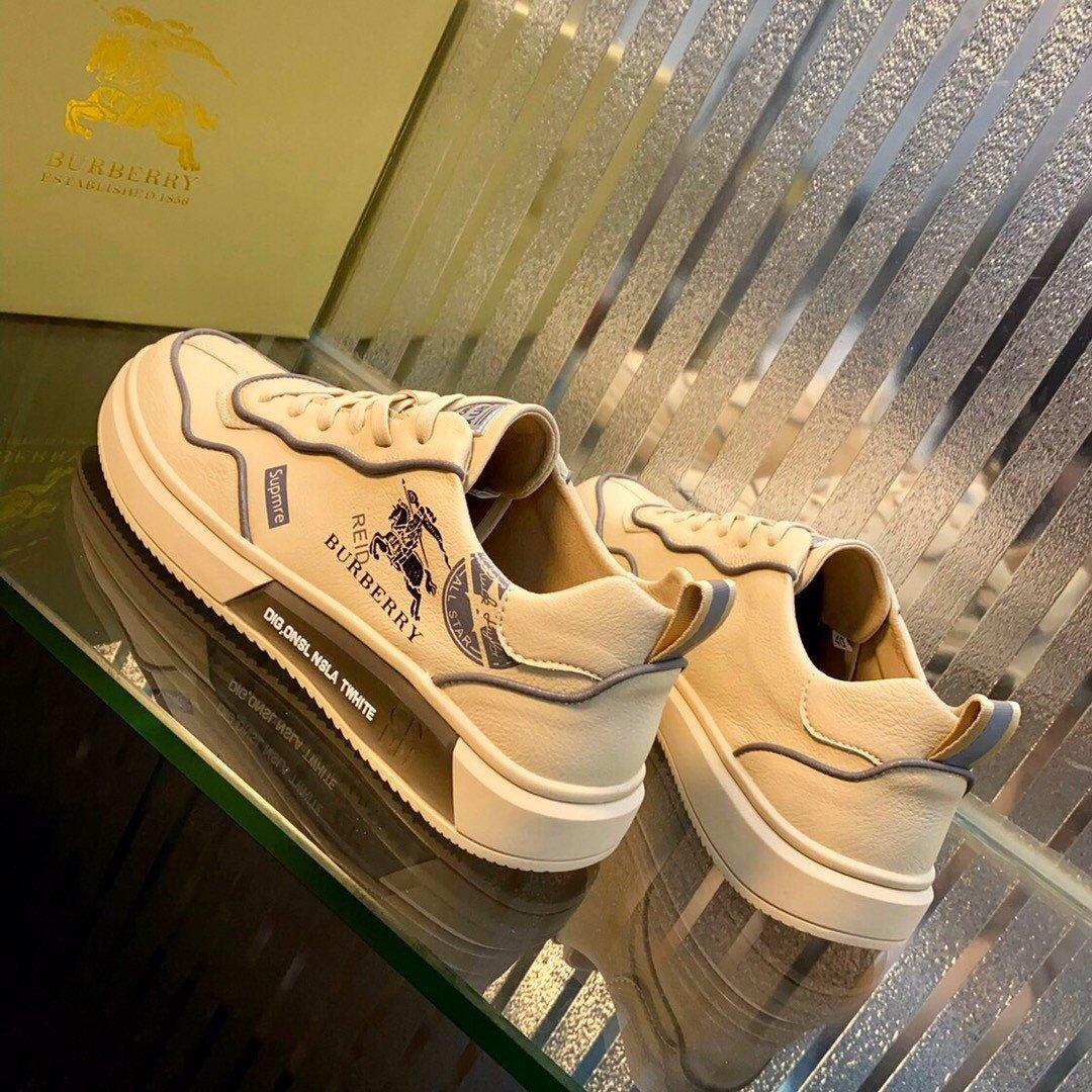 *BURBBER Sneakers