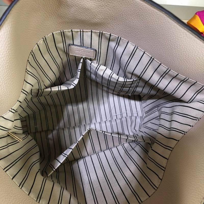 LU Bag Melie Beige
