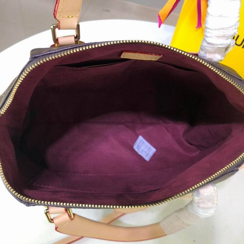 LU Bag Rivoli Mono