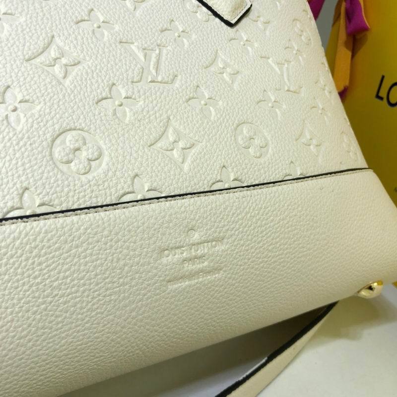 LU Bag Alma White 2 Sizes