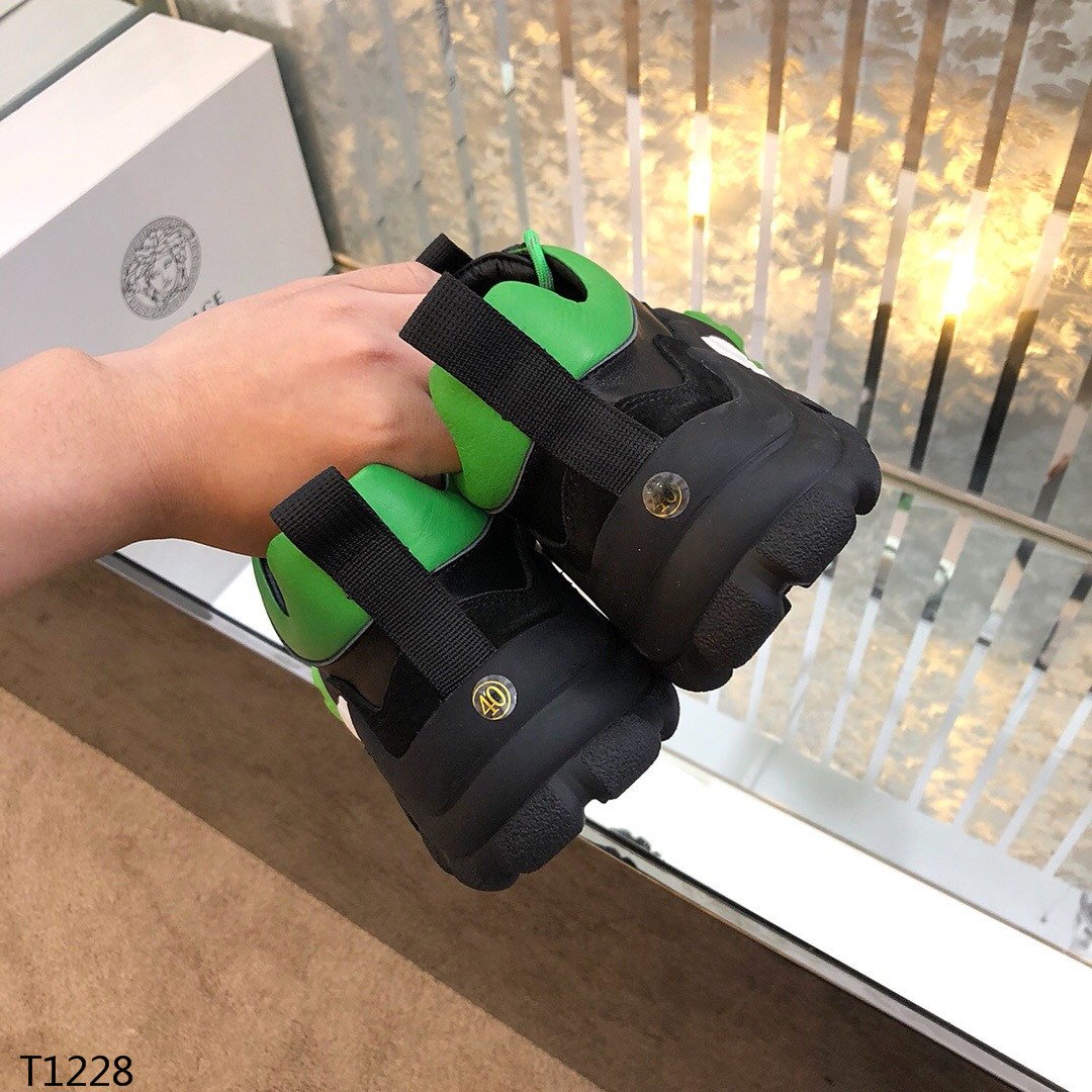 VRC Sneakers Black Green